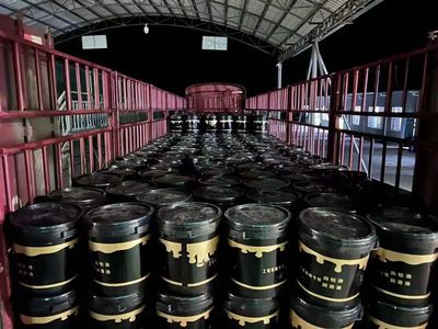 10吨伪瞒报危险化学品甲胺出口被查，海关严把国门安全防线